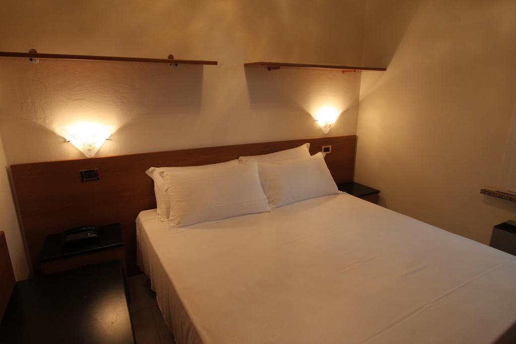 Street Hotel 코마키오 객실 사진
