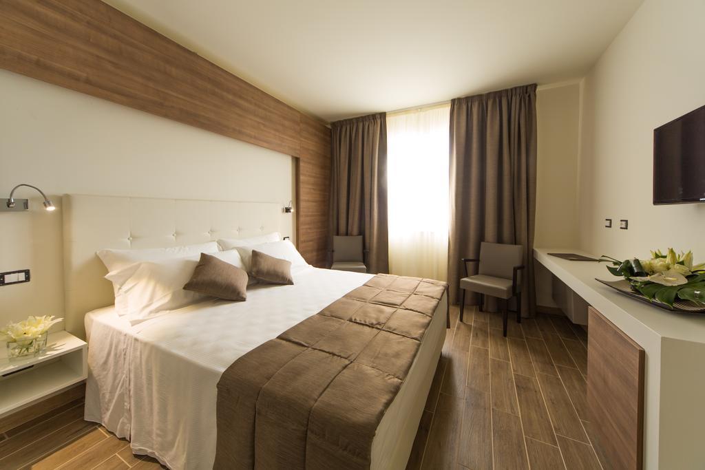 Street Hotel 코마키오 객실 사진
