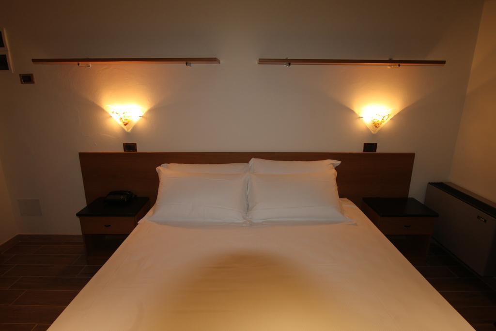 Street Hotel 코마키오 객실 사진